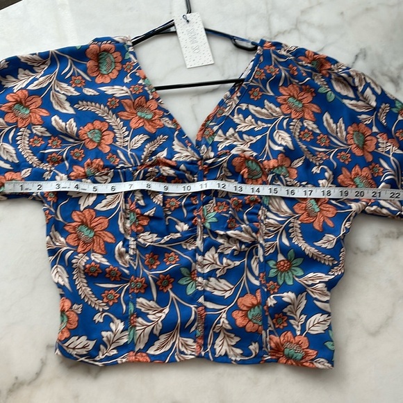 SIENNA SKY Puff Sleeves Boho Floral Printed Top Sz M/L V neck Top - Picture 2 of 13